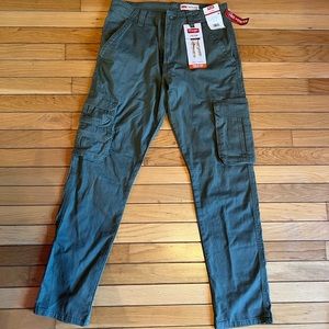 Wrangler cargo pants